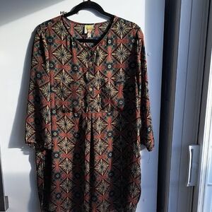 Fig and Flower Multicolor Geometric Tunic